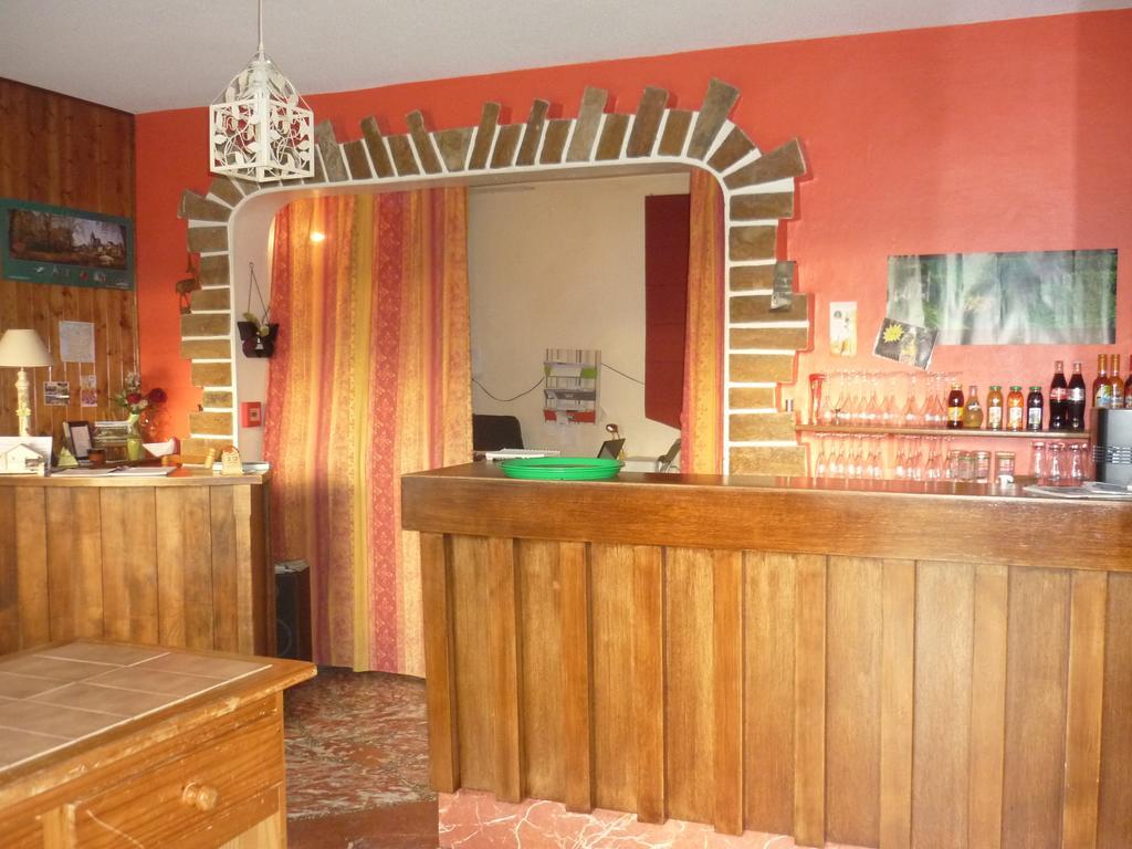 Hotel Restaurant La Chaumiere Du Lac Clairvaux-les-Lacs Dış mekan fotoğraf